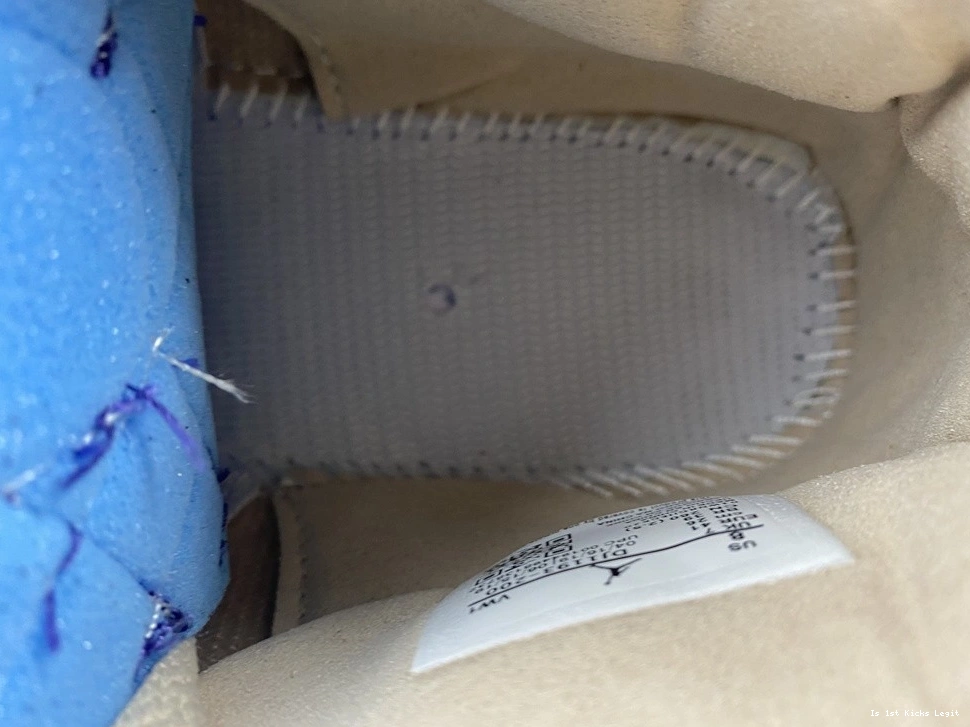 Jordan DJ1193-200 4 Air x May   Aleali “Camo” 0130